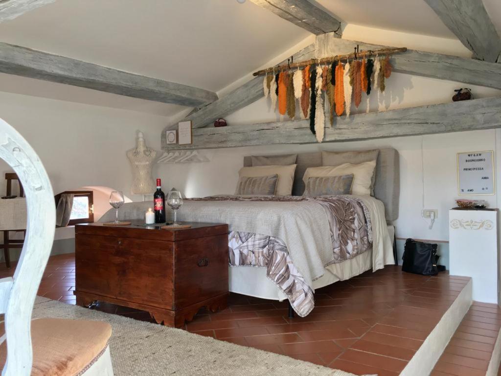 Il Giglio B&B Pienza Bagian luar foto