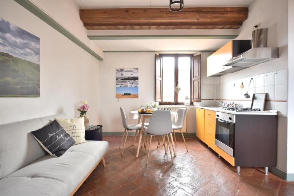 Il Giglio B&B Pienza Bagian luar foto