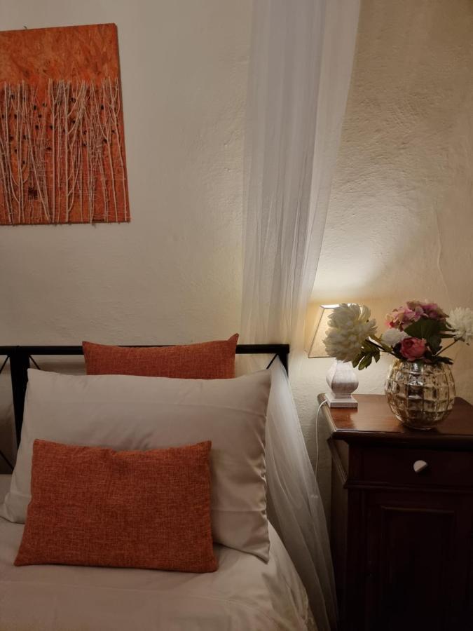 Il Giglio B&B Pienza Bagian luar foto