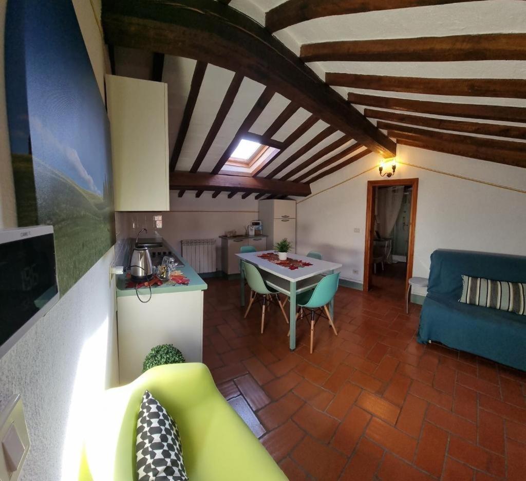 Il Giglio B&B Pienza Bagian luar foto